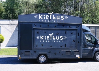 Kiełbus food truck